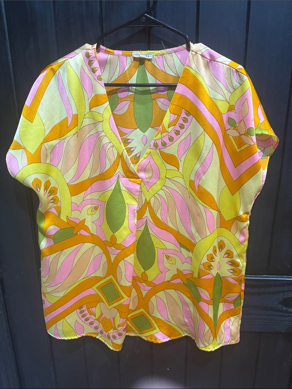 JODIFL Retro V-Neck Blouse in Yellow, Pink & Green